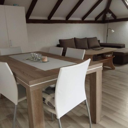 טיסנו Apartman Slava מראה חיצוני תמונה